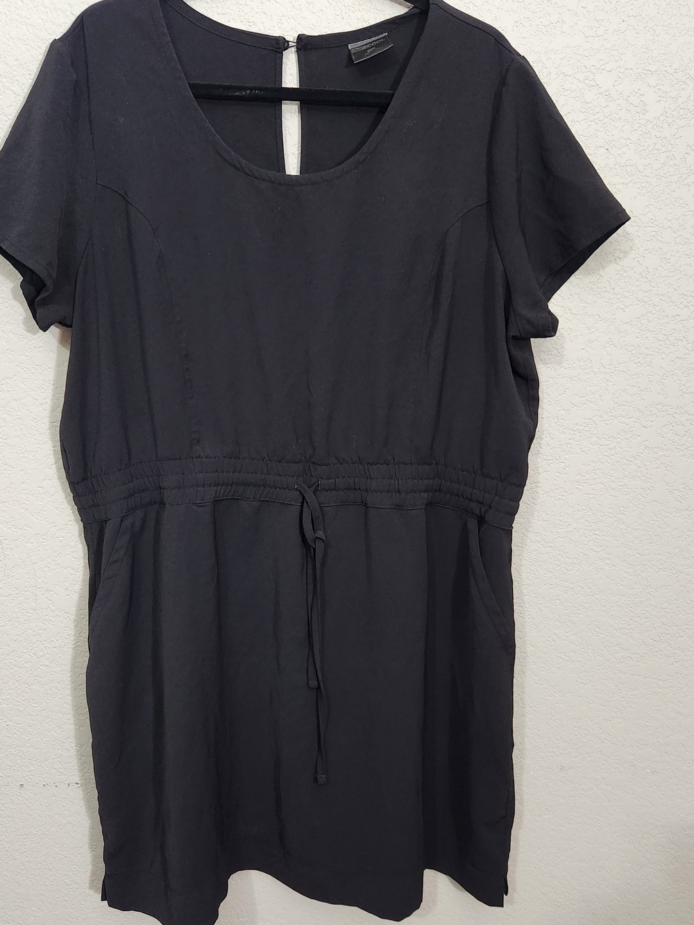 32 Cool Classic Black Midi Dress with Drawstring Waist XXL